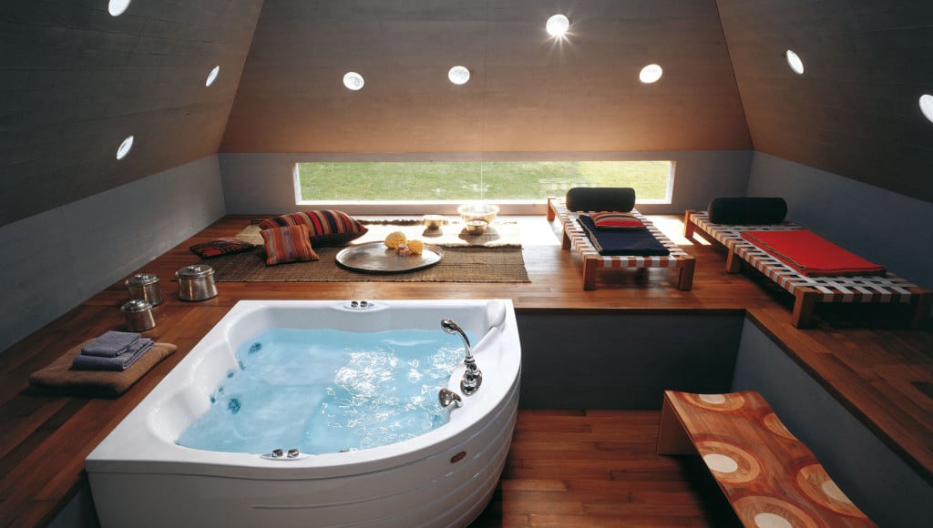 wanny z hydromasazem jacuzzi