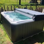 Wanna-SPA-ogrodowy-basen-caloroczny-Jacuzzi
