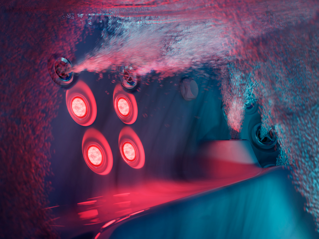 Najlepsza Wanna SPA na rynku - J5 Jacuzzi HERBEC Detale Oświetlenie, Kaskada wodna, Ogrodowe SPA Jacuzzi_J509_Platinum_Detail_IR_Underwater_01_SRGB